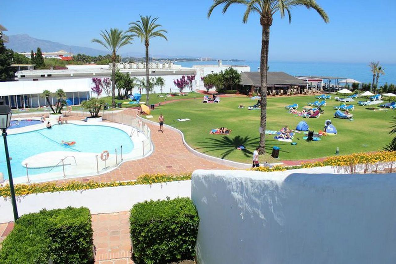 Appartamento Estepona - Playa - Estudio Cerca Del Mar Esterno foto